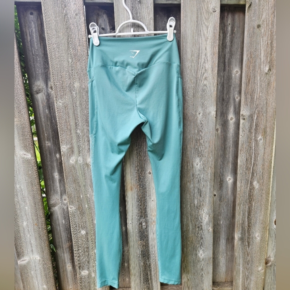 Gymshark leggings with pockets, Teal, size small - Picture 4 of 7